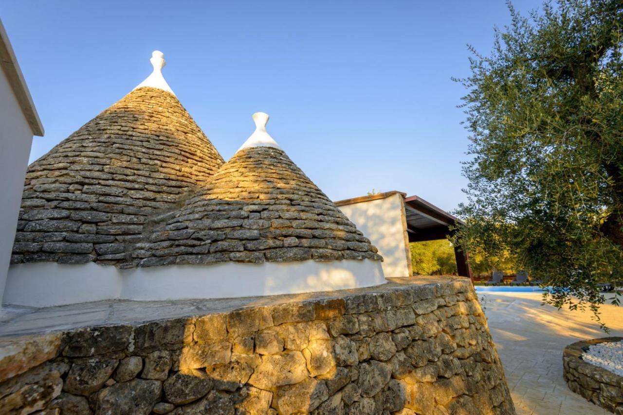 Trullo Degli Augelli Pensionat San Michele Salentino Eksteriør billede